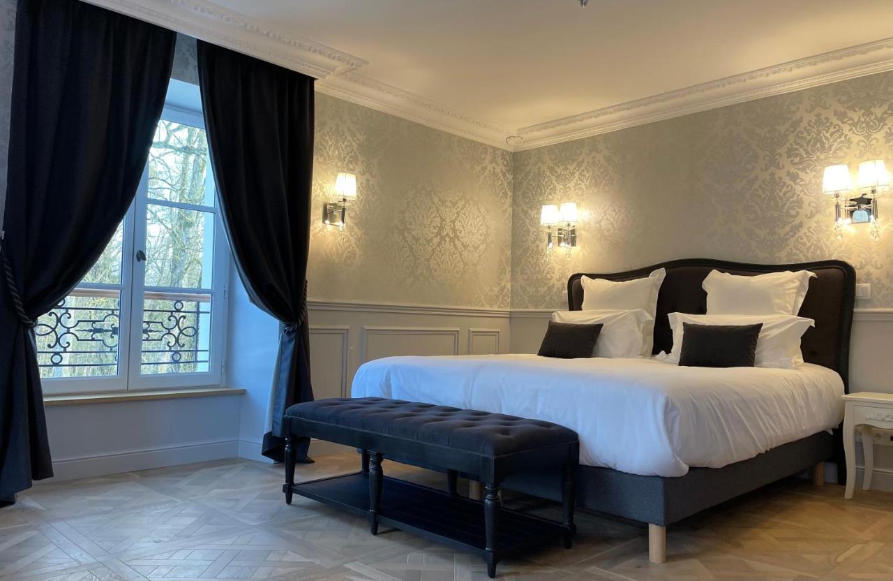 Chateau Des Hauts De Provins Hotel Champcenest Exterior photo