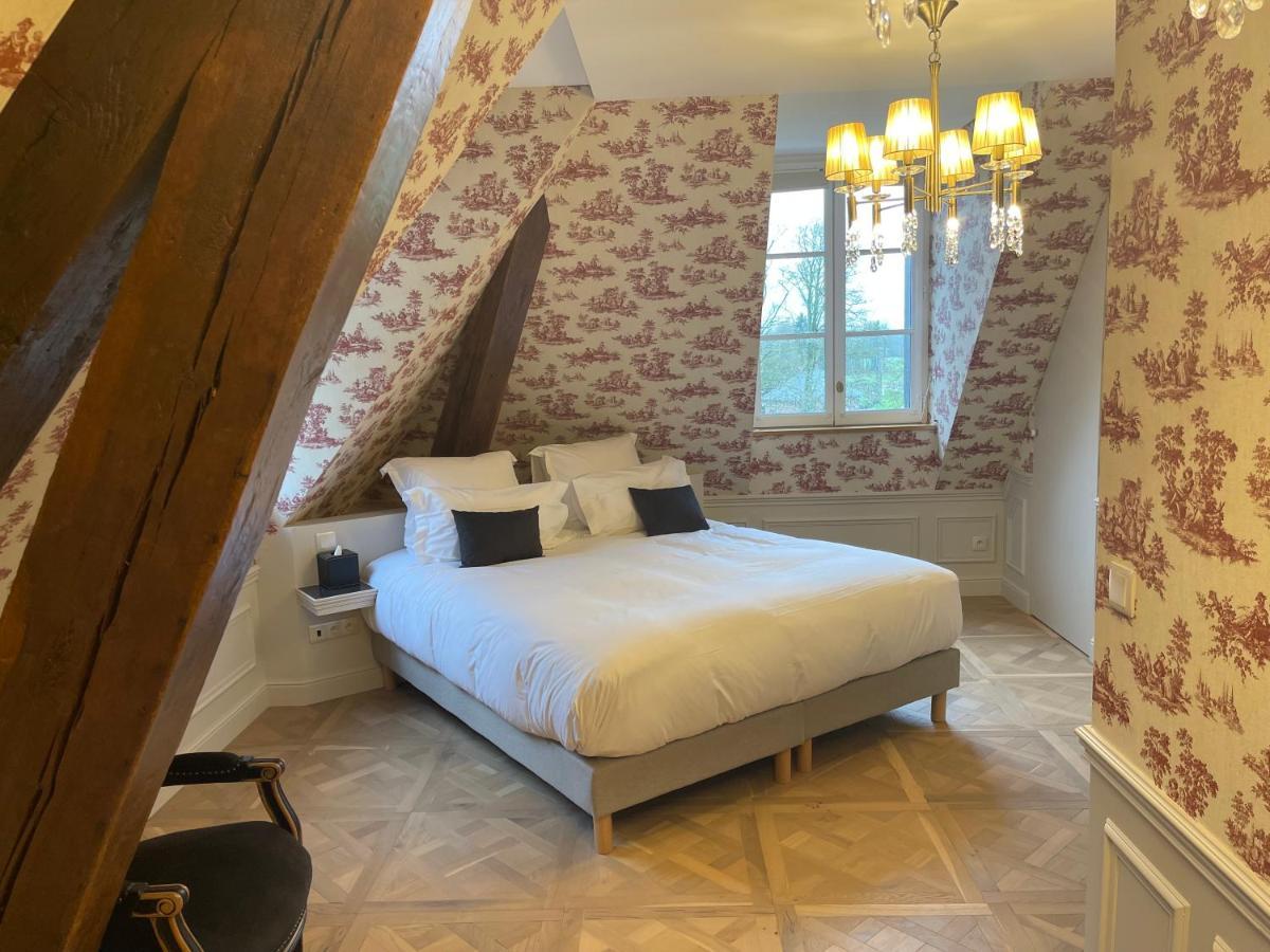 Chateau Des Hauts De Provins Hotel Champcenest Exterior photo
